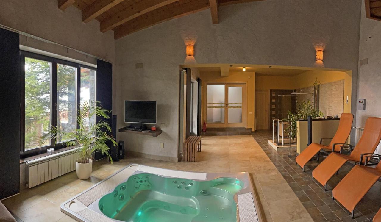 Bazalt Wellness Villa 하르기타-바이 외부 사진